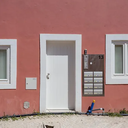 Bright Ajuda Apartment, 2 Bedrooms & Ac Apartment