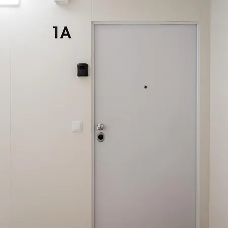 Bright Ajuda Apartment, 2 Bedrooms & Ac דירה *