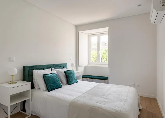 Lx Living, 2 Bed Retreat شقة