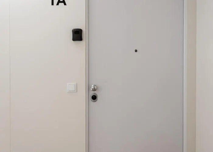 Lx Living, 2 Bed Retreat شقة *